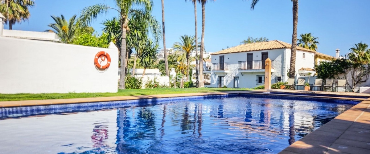 Wiederverkauf - Villa - Estepona - Selwo