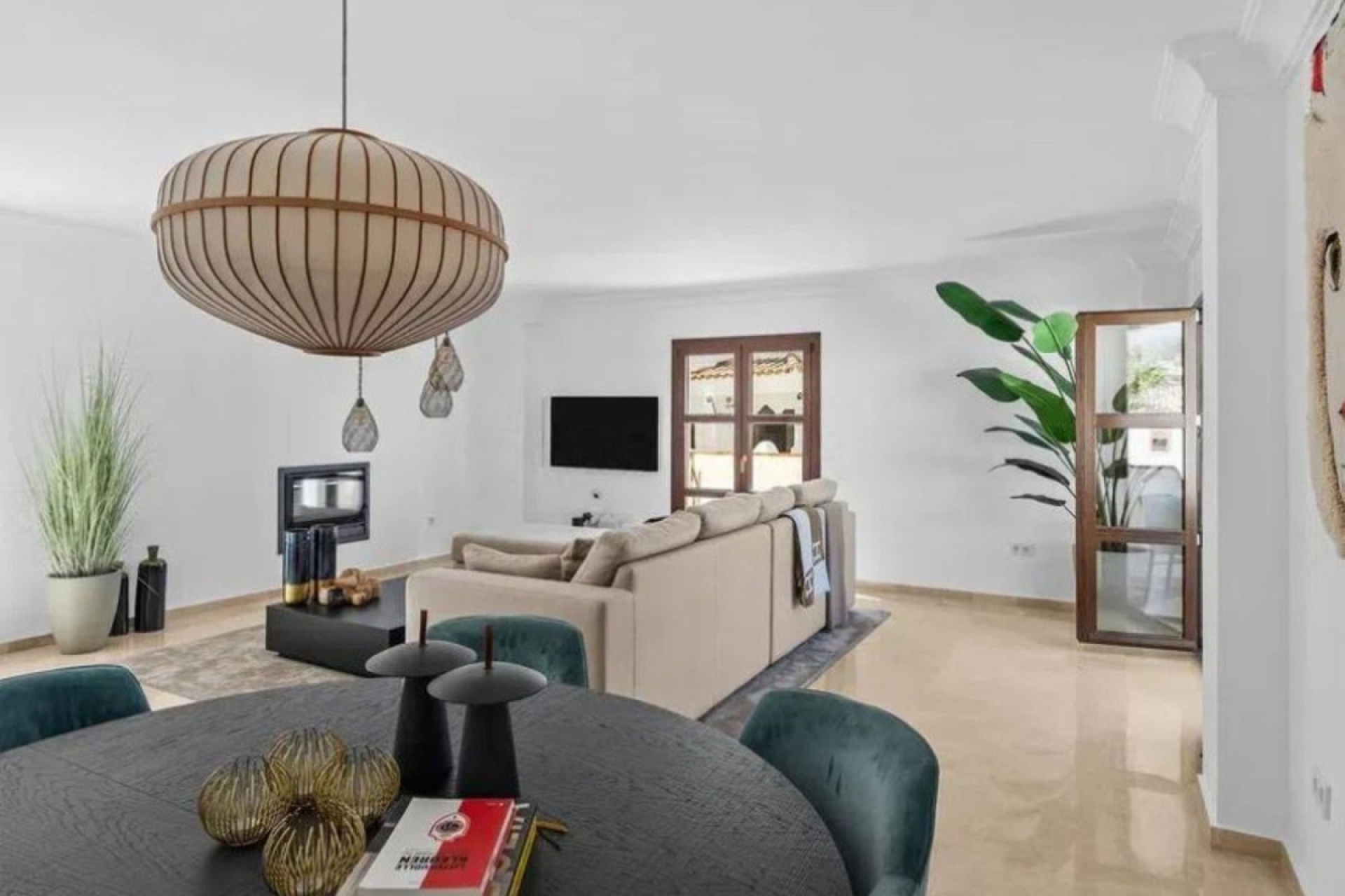 Wiederverkauf - Villa - Estepona - Selwo