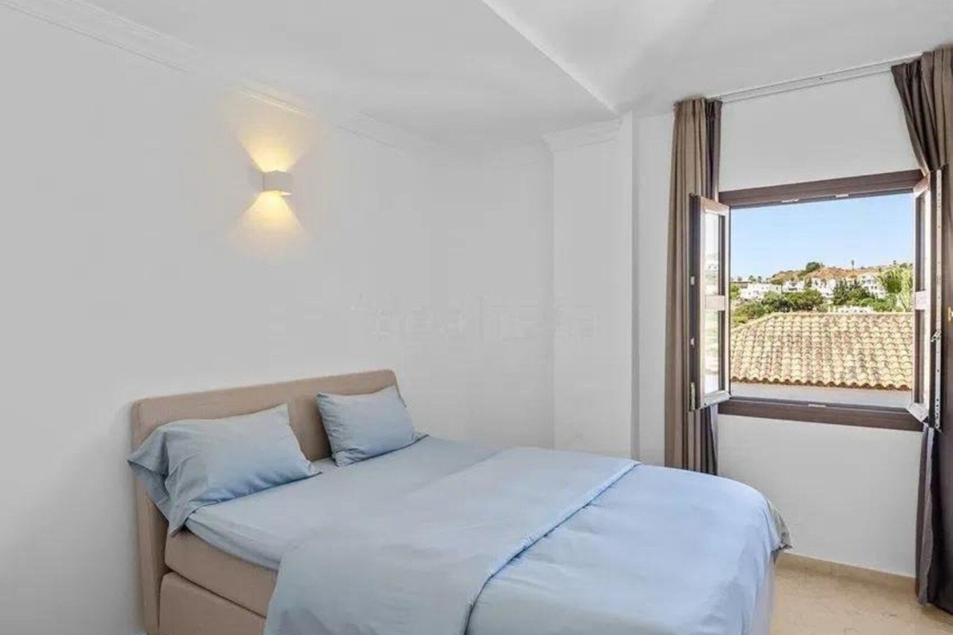 Wiederverkauf - Villa - Estepona - Selwo