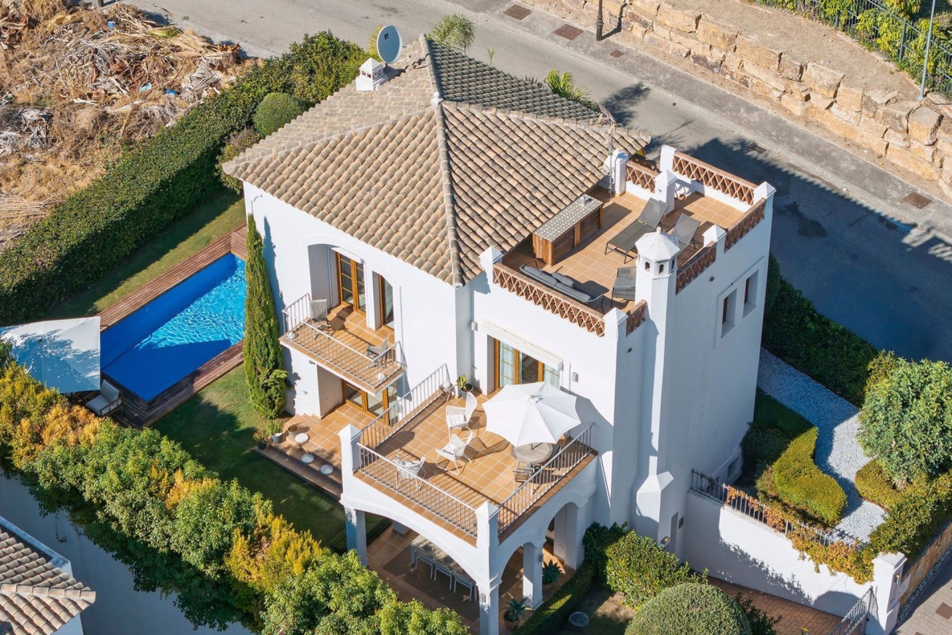 Wiederverkauf - Villa - Estepona - Selwo