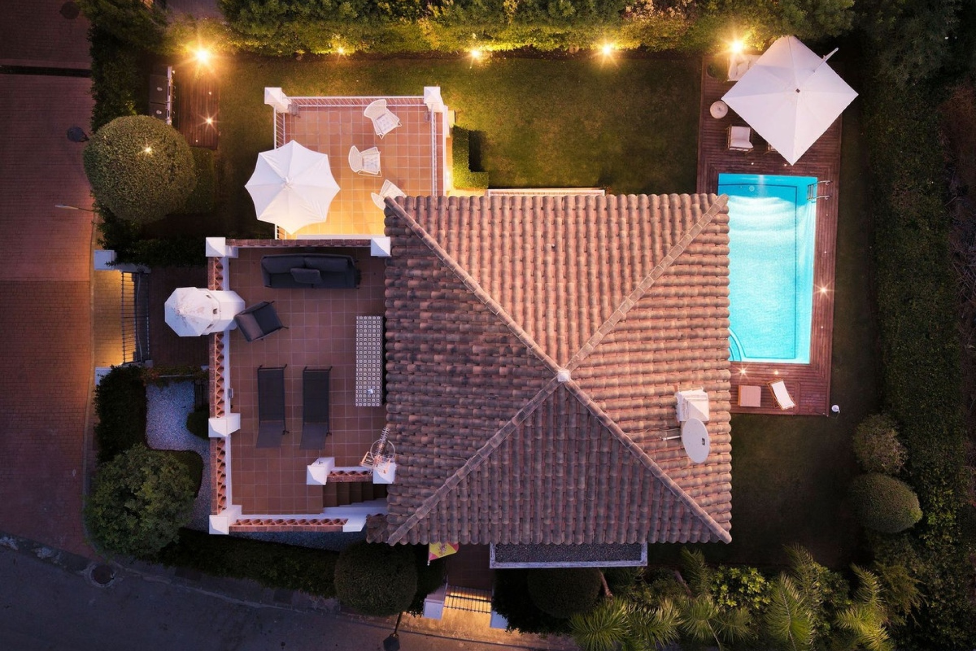 Wiederverkauf - Villa - Estepona - Selwo