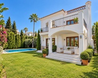 Wiederverkauf - Villa - Estepona - Selwo