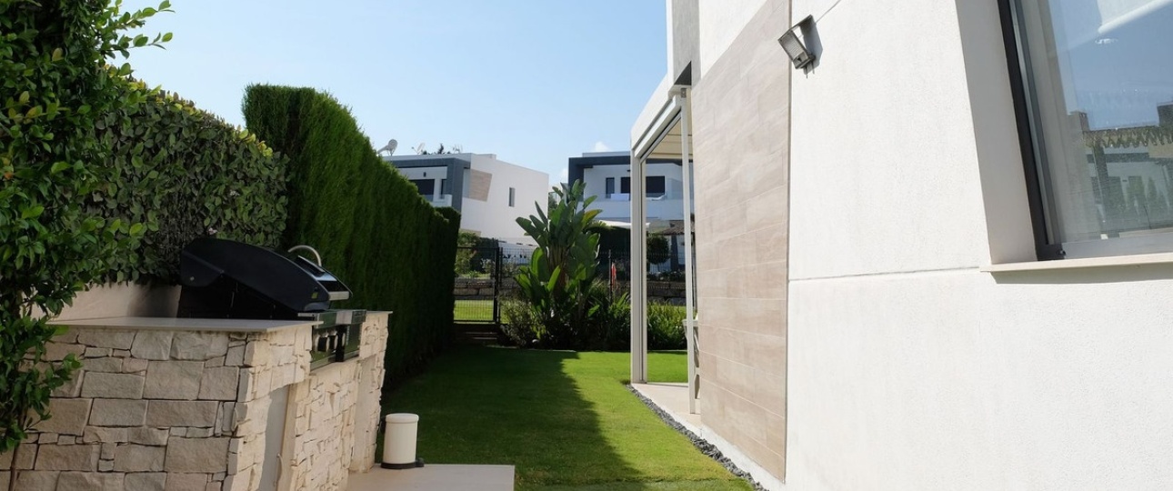 Wiederverkauf - Villa - Estepona - Selwo