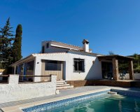 Wiederverkauf - Villa - Estepona - Valle Romano