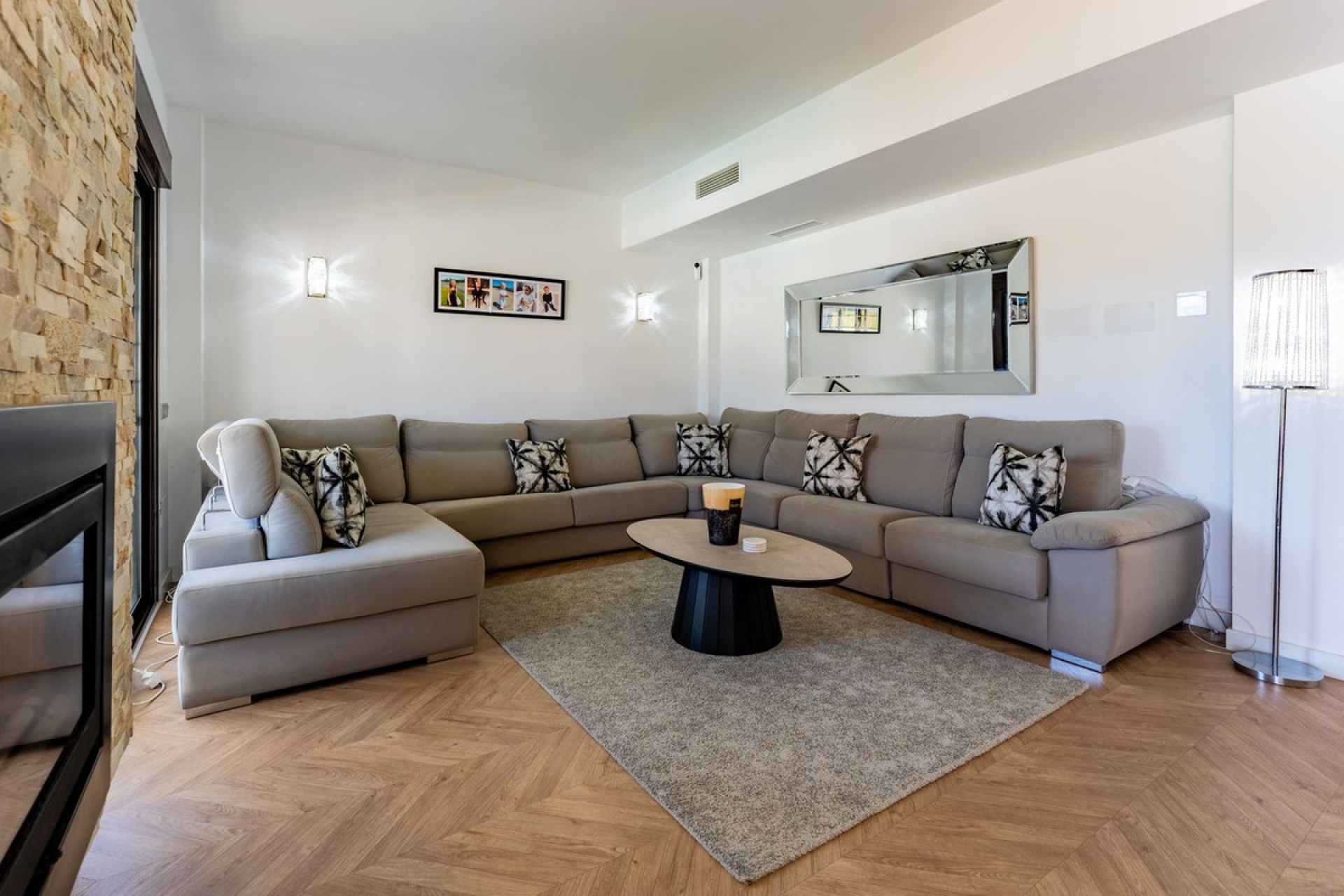 Wiederverkauf - Villa - Estepona - Valle Romano