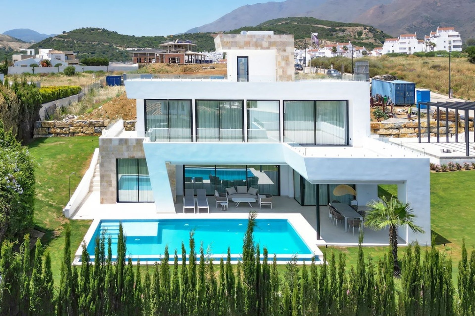 Wiederverkauf - Villa - Estepona - Valle Romano