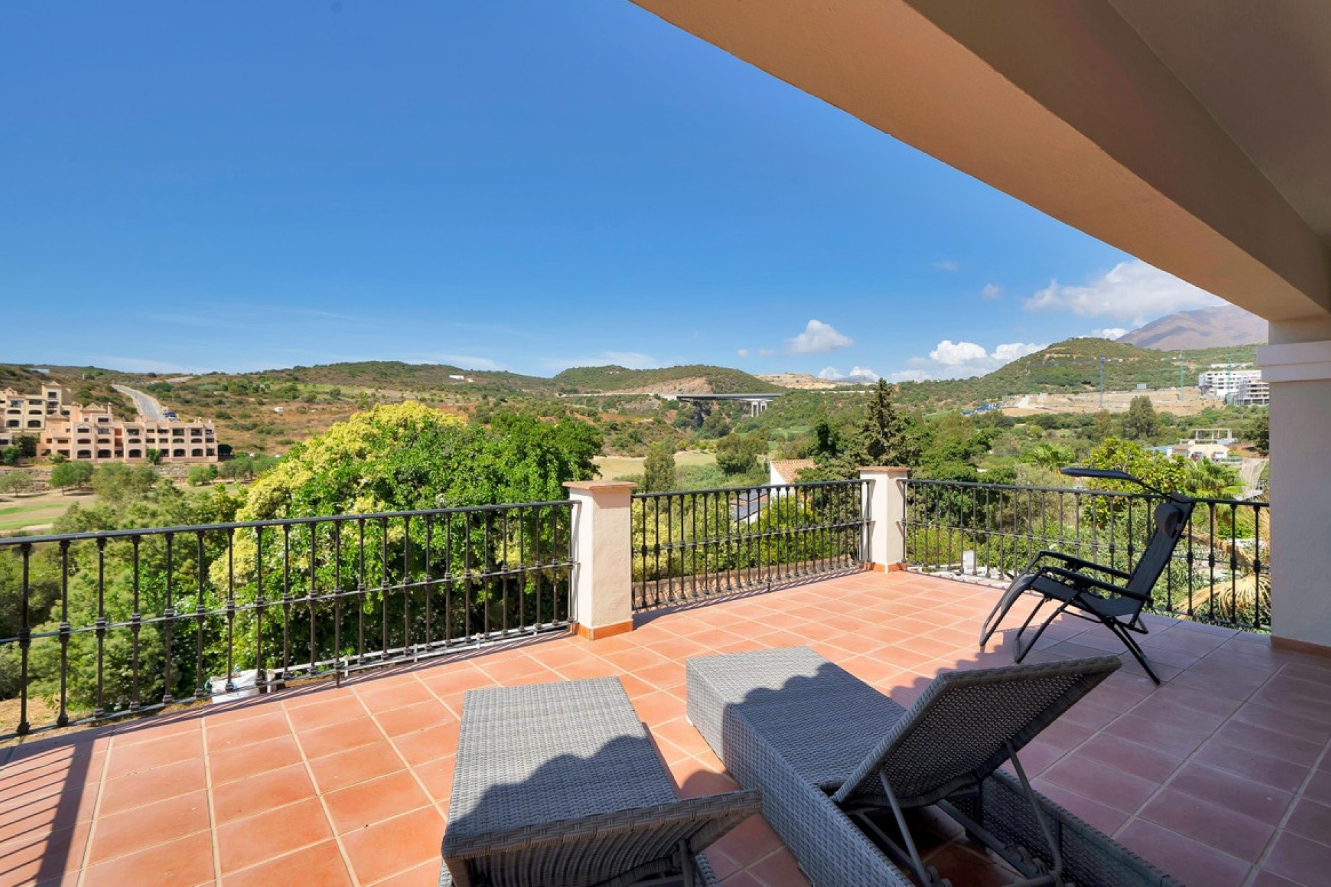 Wiederverkauf - Villa - Estepona - Valle Romano