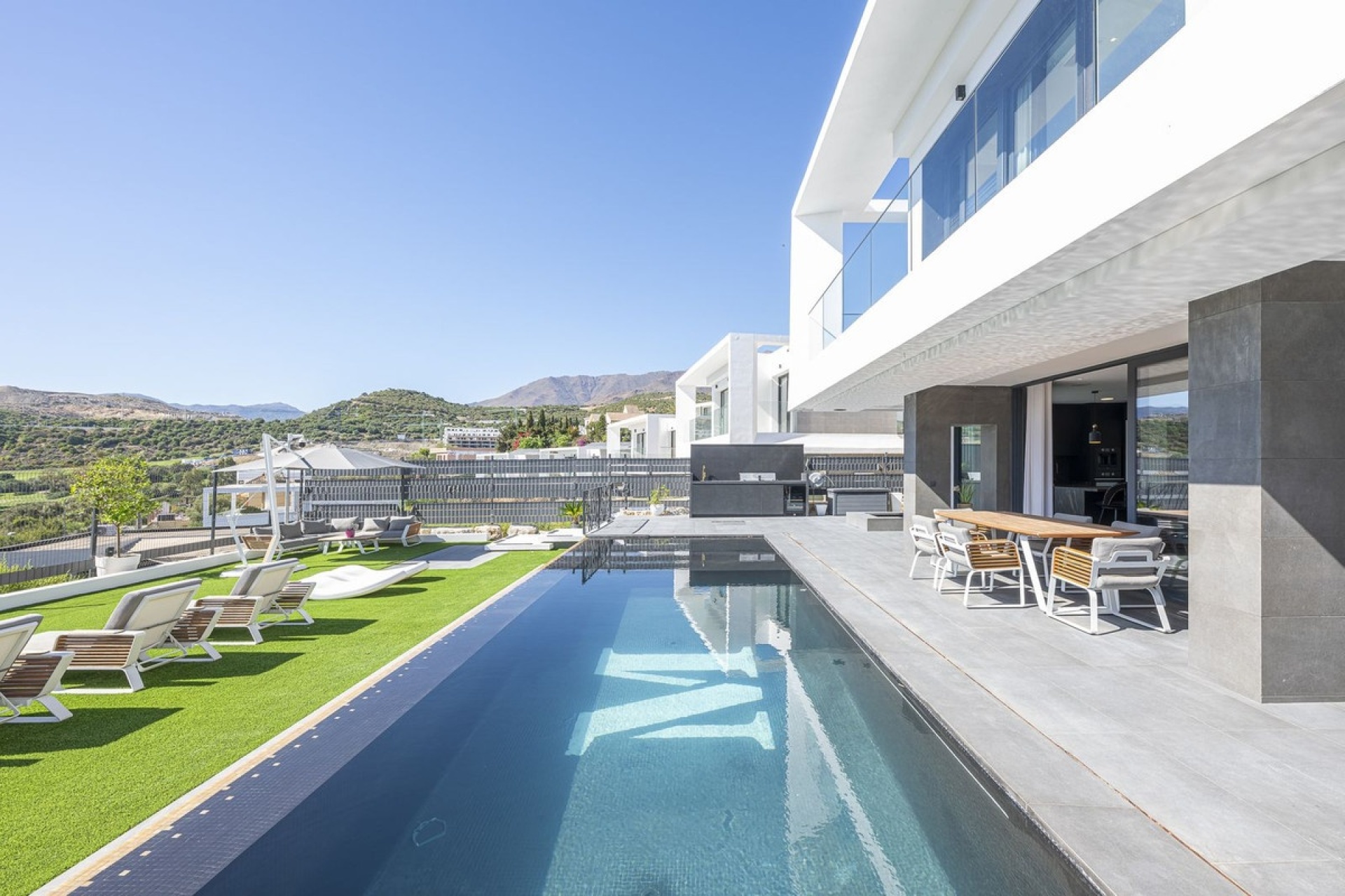 Wiederverkauf - Villa - Estepona - Valle Romano