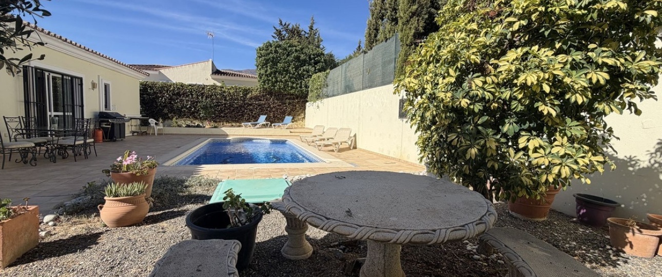 Wiederverkauf - Villa - Estepona - Valle Romano