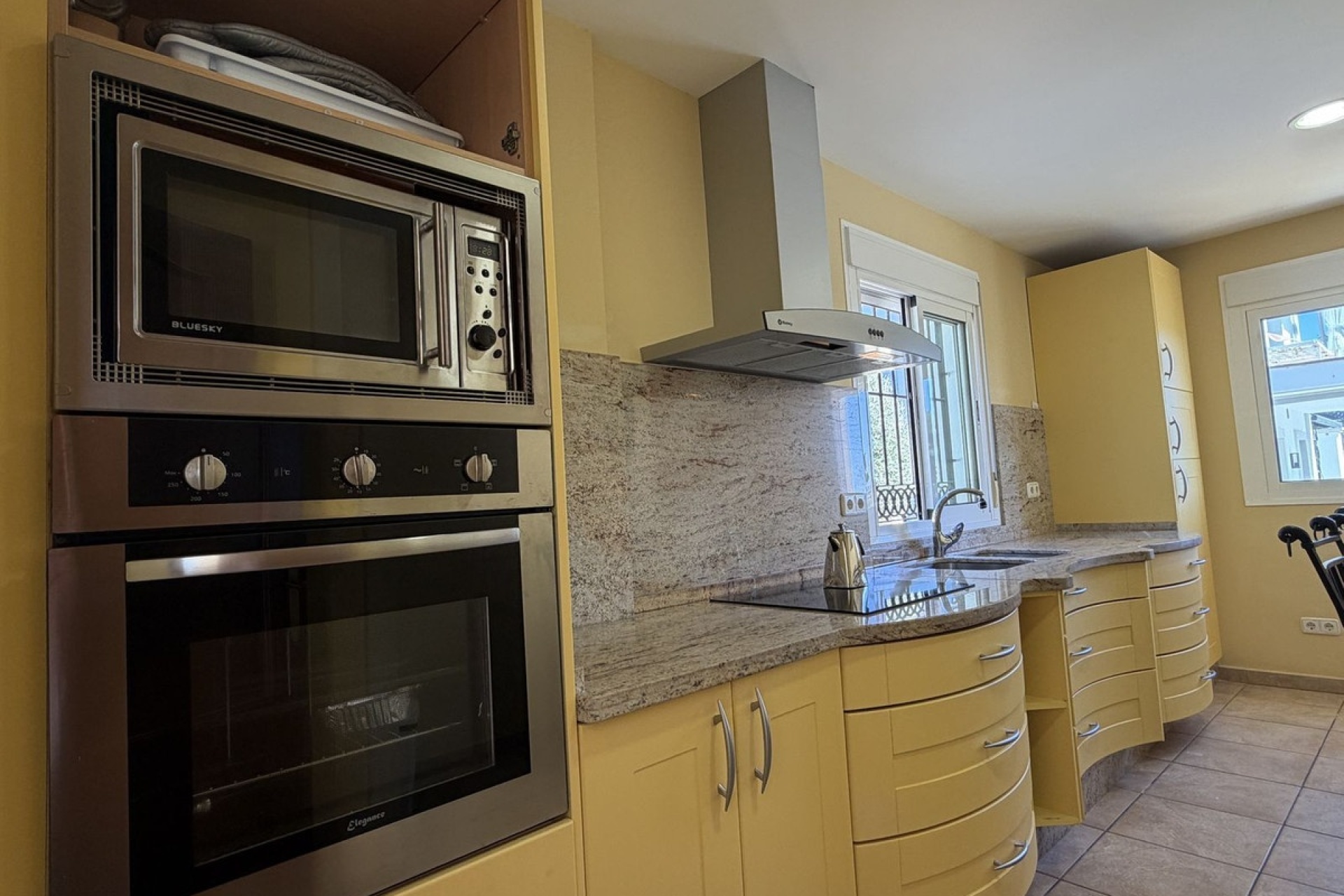 Wiederverkauf - Villa - Estepona - Valle Romano