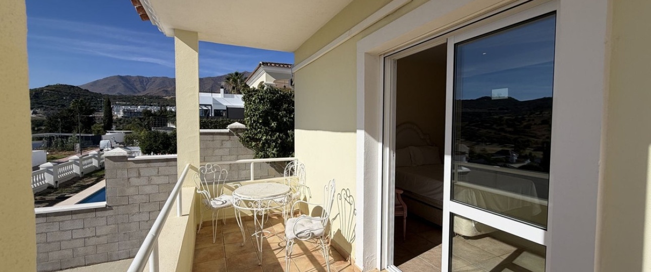 Wiederverkauf - Villa - Estepona - Valle Romano