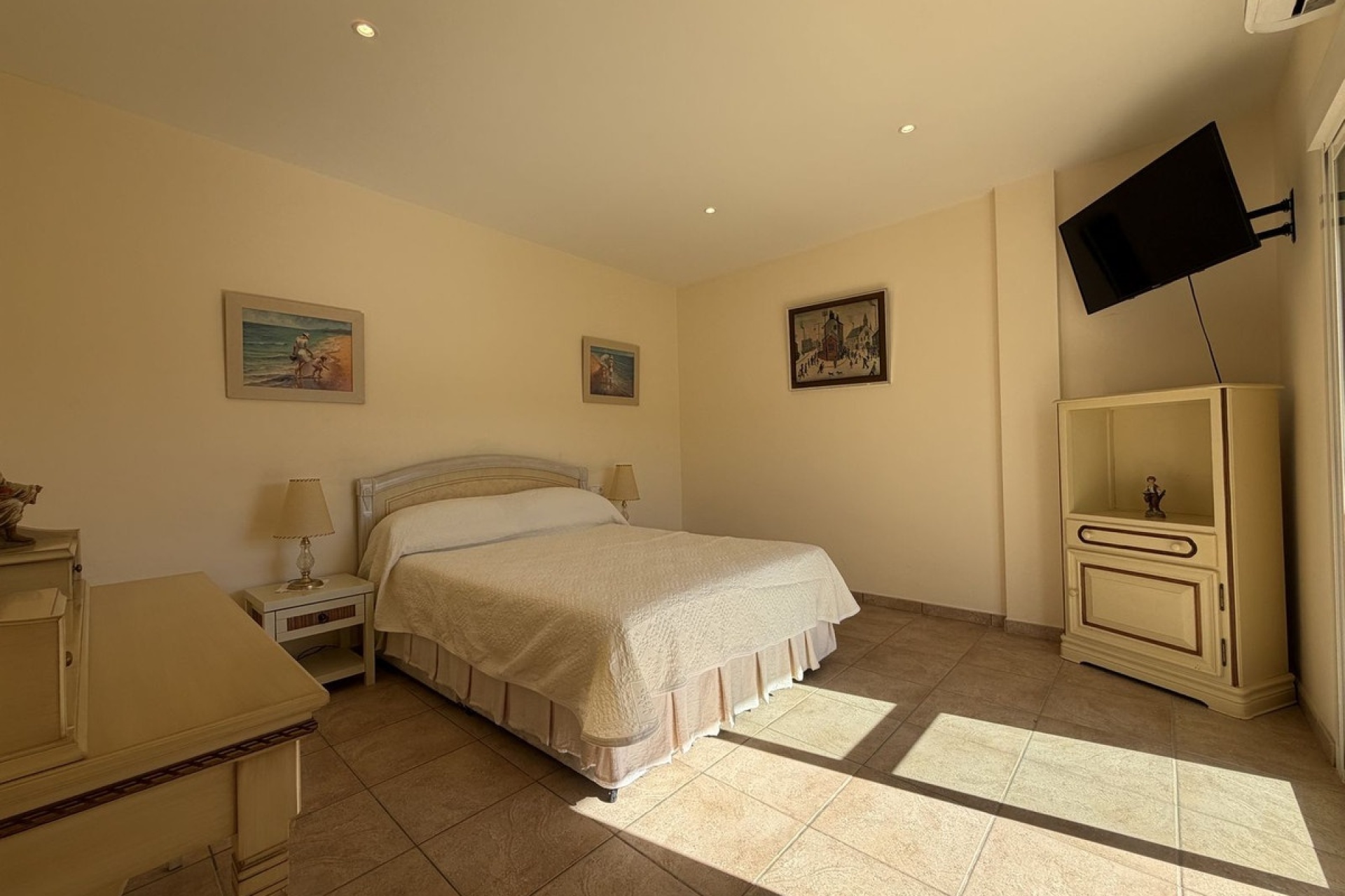 Wiederverkauf - Villa - Estepona - Valle Romano