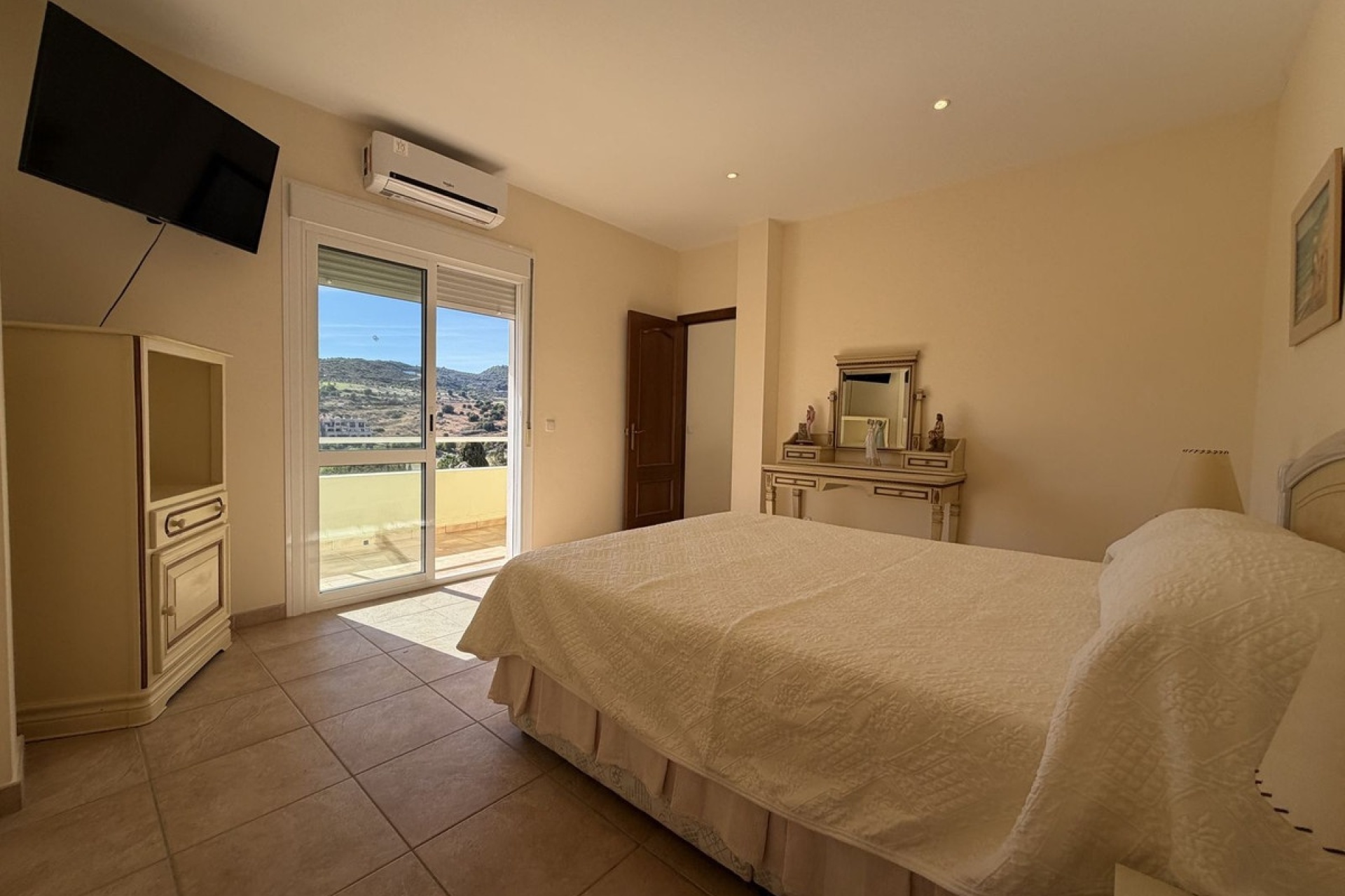 Wiederverkauf - Villa - Estepona - Valle Romano