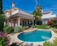 Wiederverkauf - Villa - Fuengirola - Fuengirola Centro