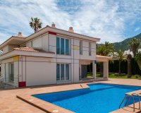 Wiederverkauf - Villa - L'Alfás del Pi - Albir