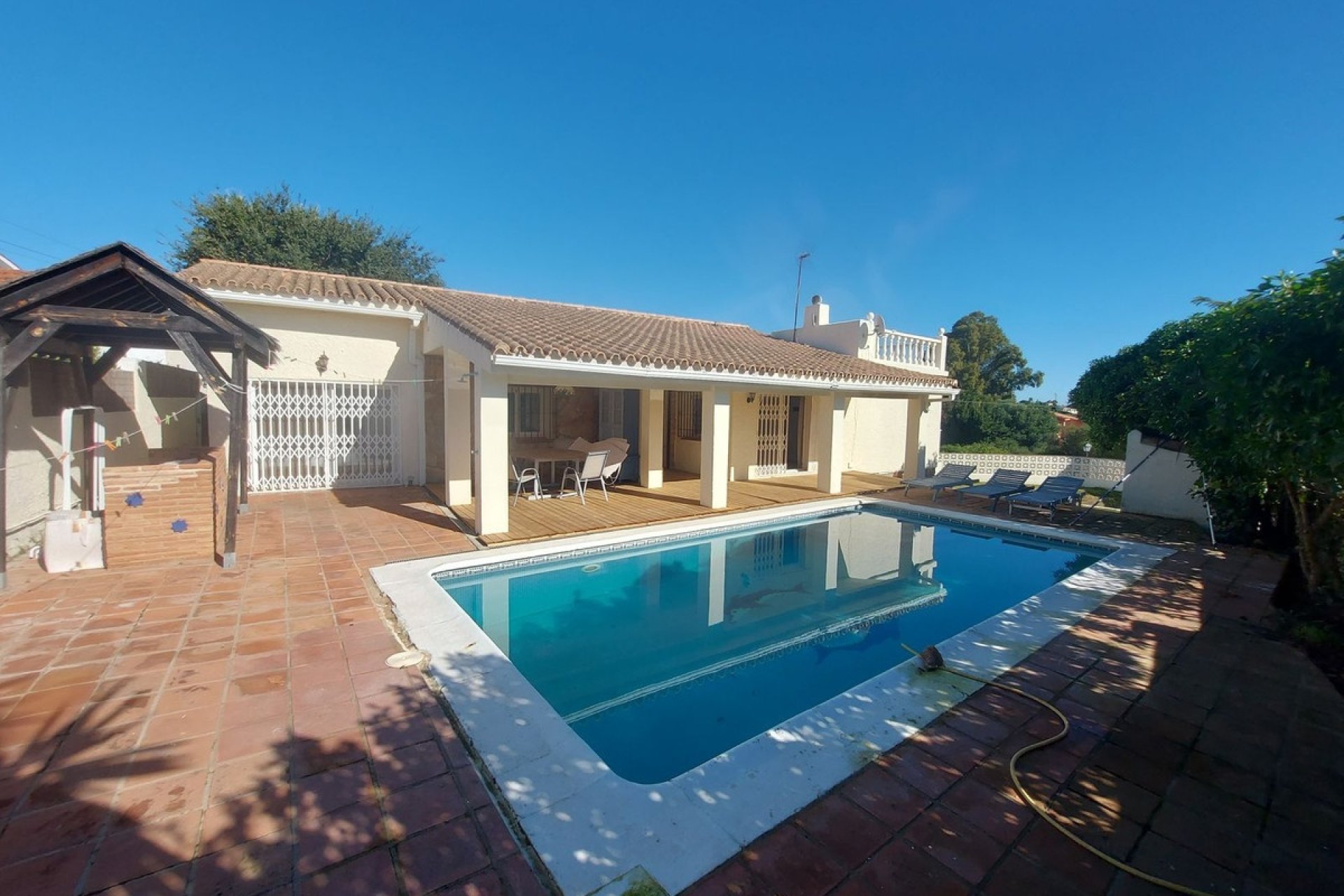 Wiederverkauf - Villa - Manilva - Manilva Centro