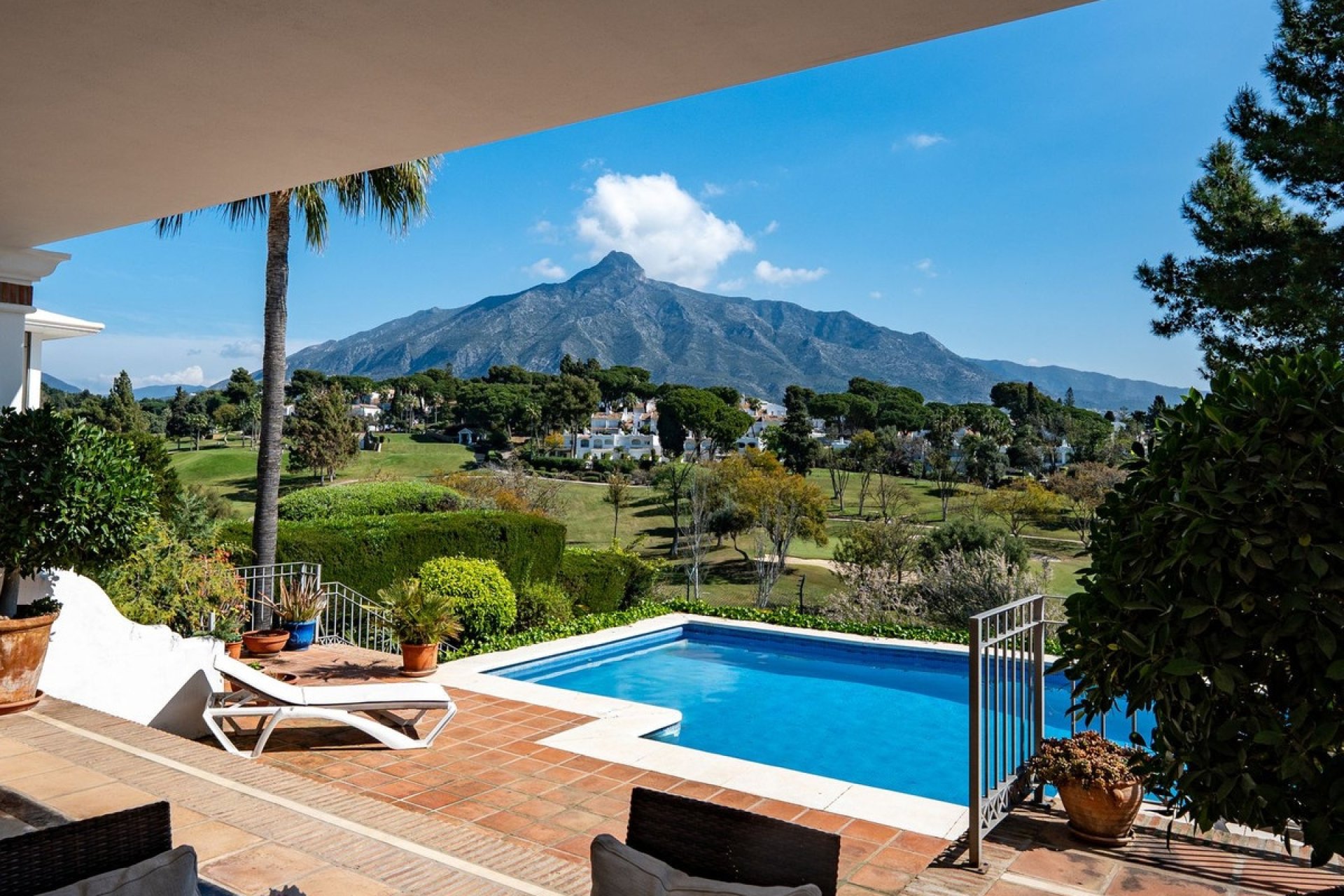 Wiederverkauf - Villa - Marbella - Aloha