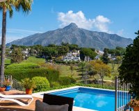 Wiederverkauf - Villa - Marbella - Aloha