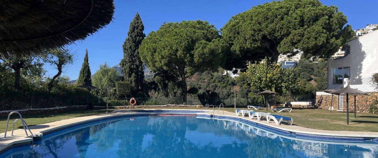 Wiederverkauf - Villa - Marbella - Altos de los Monteros