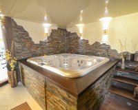 Wiederverkauf - Villa - Marbella - Altos de los Monteros