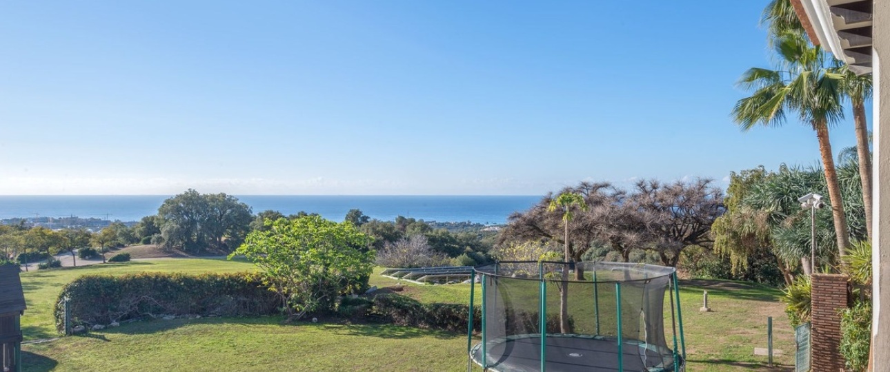 Wiederverkauf - Villa - Marbella - Altos de los Monteros