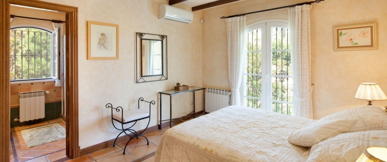 Wiederverkauf - Villa - Marbella - Altos de los Monteros