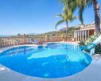 Wiederverkauf - Villa - Marbella - Altos de los Monteros