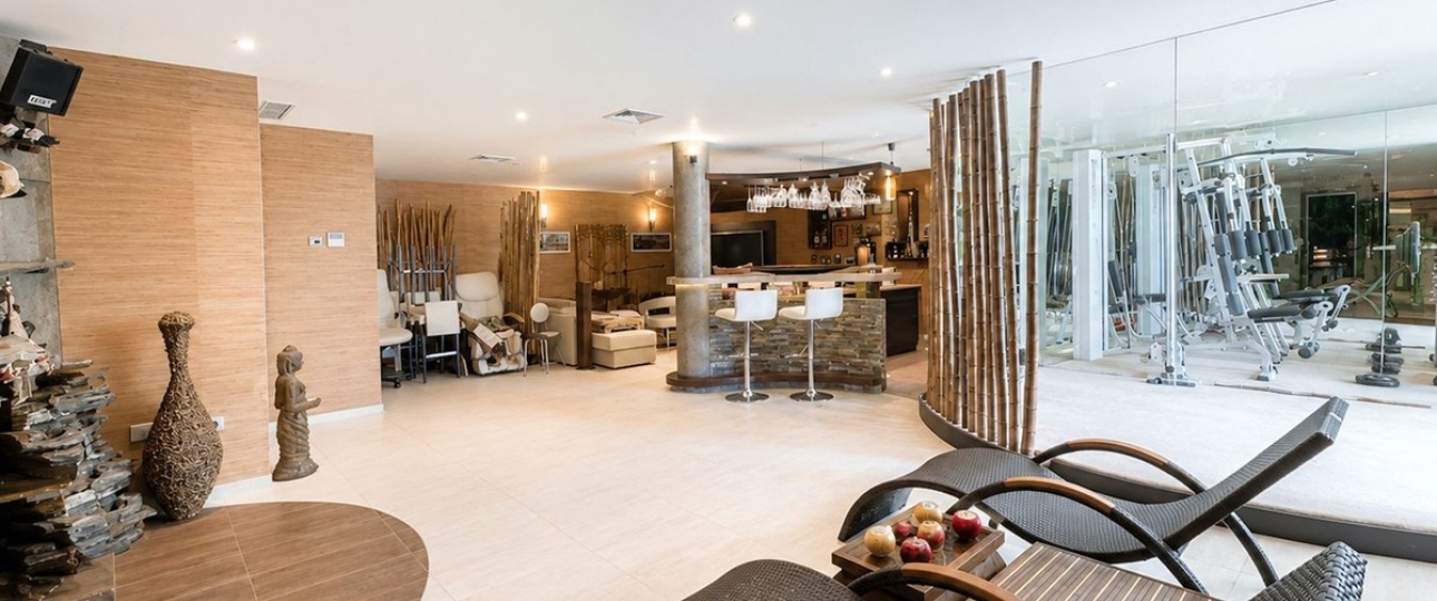 Wiederverkauf - Villa - Marbella - Altos de los Monteros