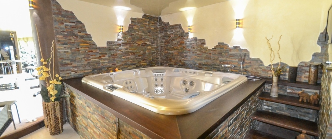Wiederverkauf - Villa - Marbella - Altos de los Monteros