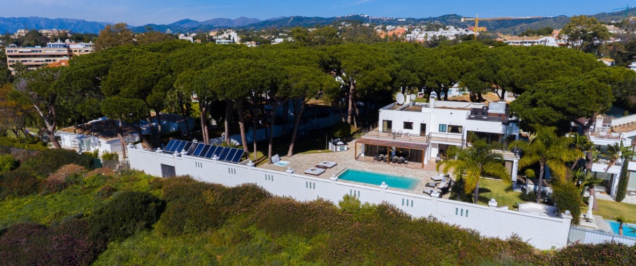 Wiederverkauf - Villa - Marbella - Artola