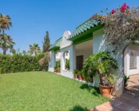 Wiederverkauf - Villa - Marbella - Artola