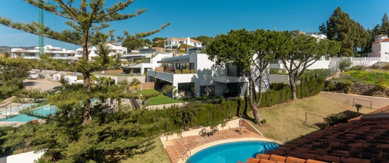 Wiederverkauf - Villa - Marbella - Artola