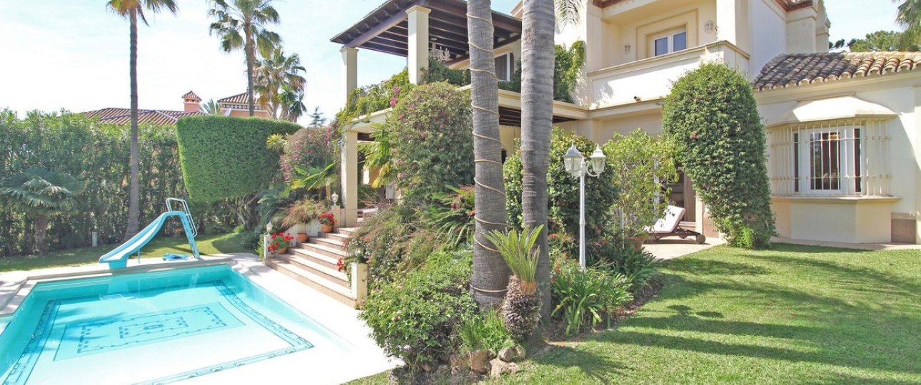 Wiederverkauf - Villa - Marbella - Bahía de Marbella