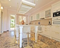 Wiederverkauf - Villa - Marbella - Bahía de Marbella