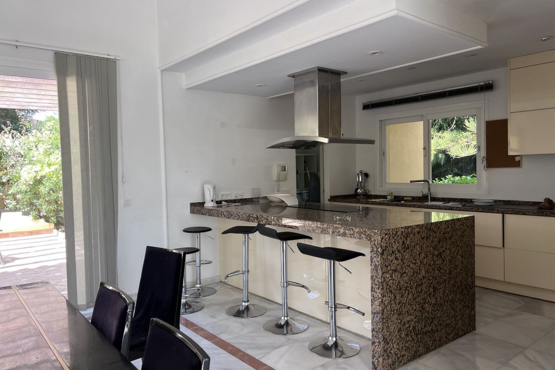 Wiederverkauf - Villa - Marbella - Bahía de Marbella