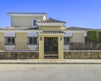 Wiederverkauf - Villa - Marbella - Bahía de Marbella