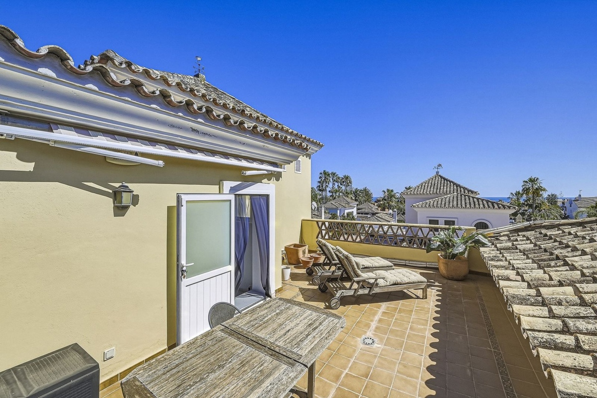Wiederverkauf - Villa - Marbella - Bahía de Marbella