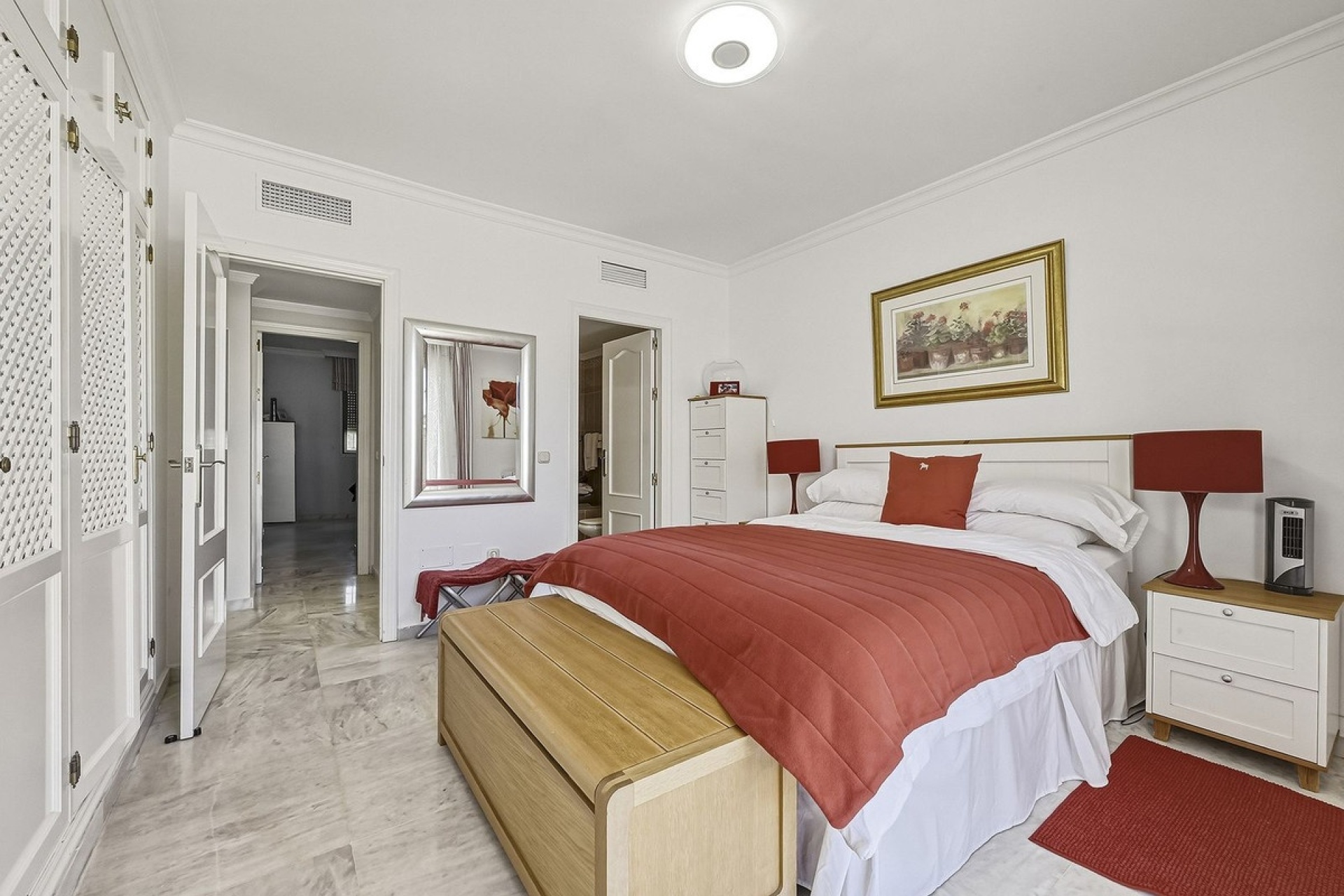 Wiederverkauf - Villa - Marbella - Bahía de Marbella