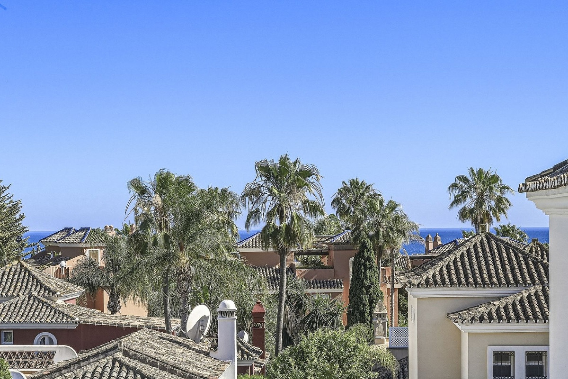 Wiederverkauf - Villa - Marbella - Bahía de Marbella