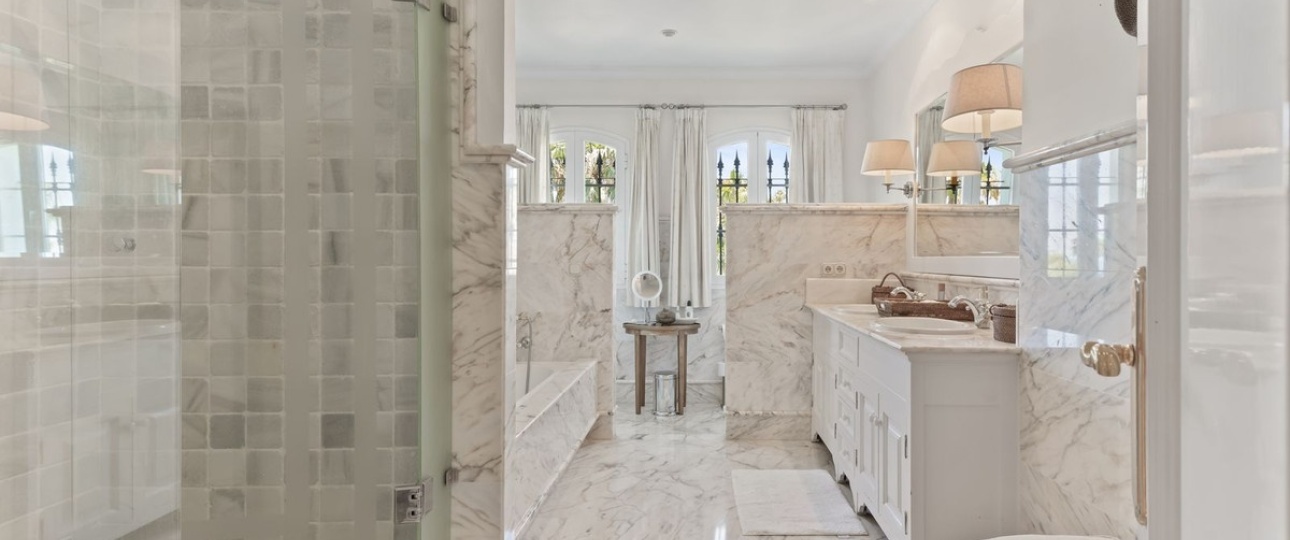 Wiederverkauf - Villa - Marbella - Bahía de Marbella