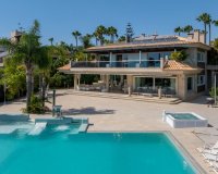 Wiederverkauf - Villa - Marbella - Bahía de Marbella