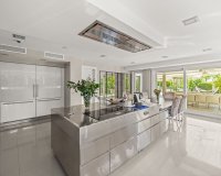 Wiederverkauf - Villa - Marbella - Bahía de Marbella