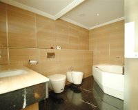 Wiederverkauf - Villa - Marbella - Cabopino