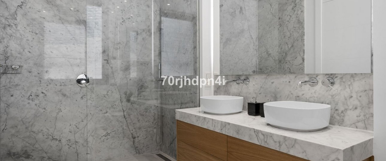 Wiederverkauf - Villa - Marbella - Cabopino