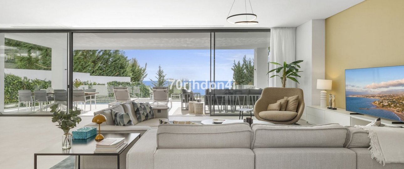 Wiederverkauf - Villa - Marbella - Cabopino
