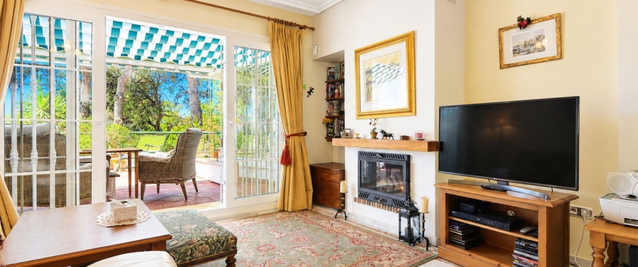 Wiederverkauf - Villa - Marbella - Cabopino