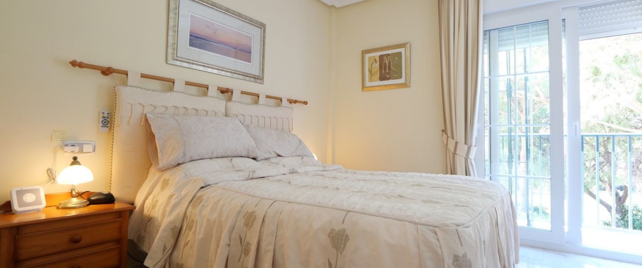 Wiederverkauf - Villa - Marbella - Cabopino
