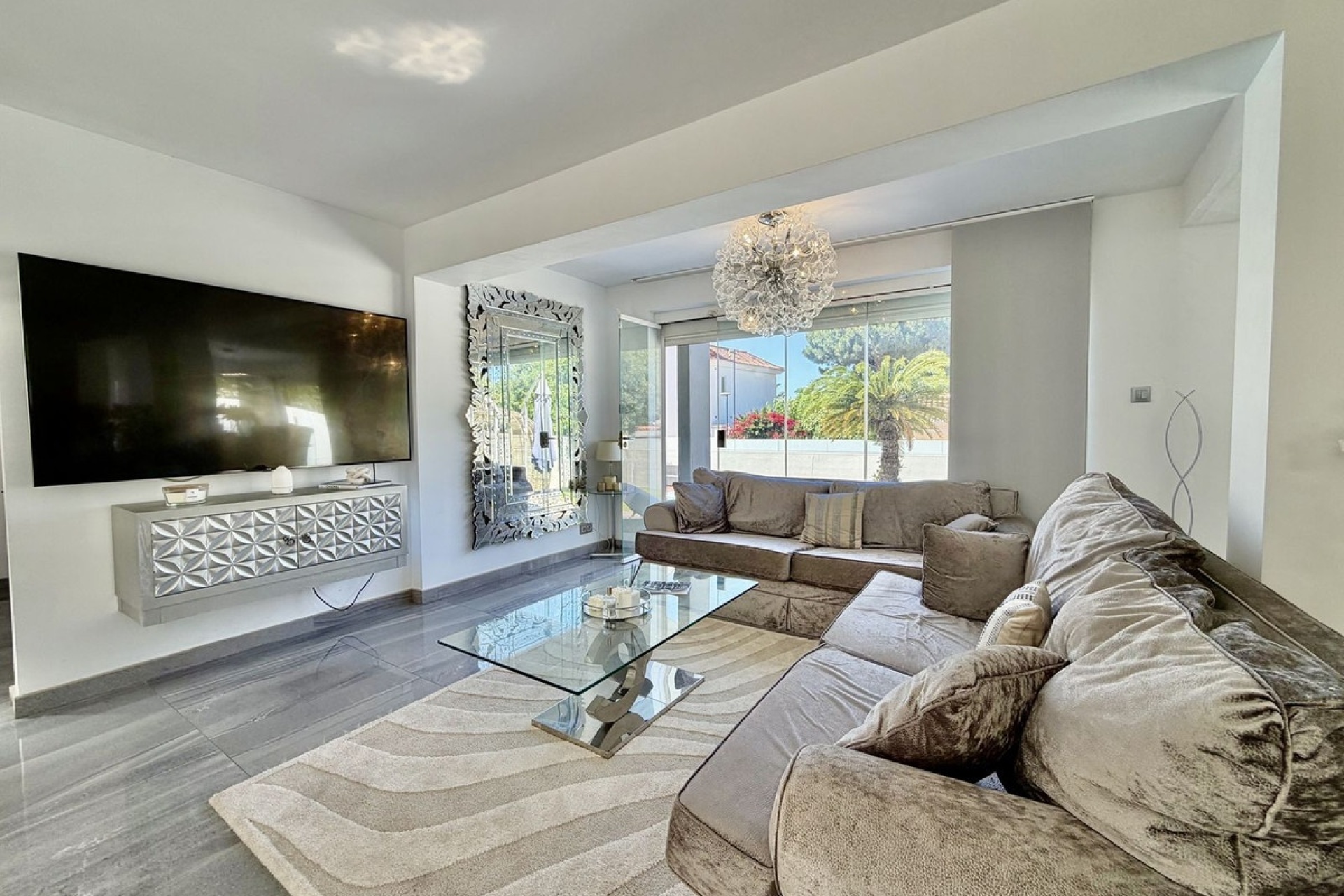 Wiederverkauf - Villa - Marbella - Cabopino