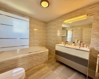 Wiederverkauf - Villa - Marbella - Cabopino