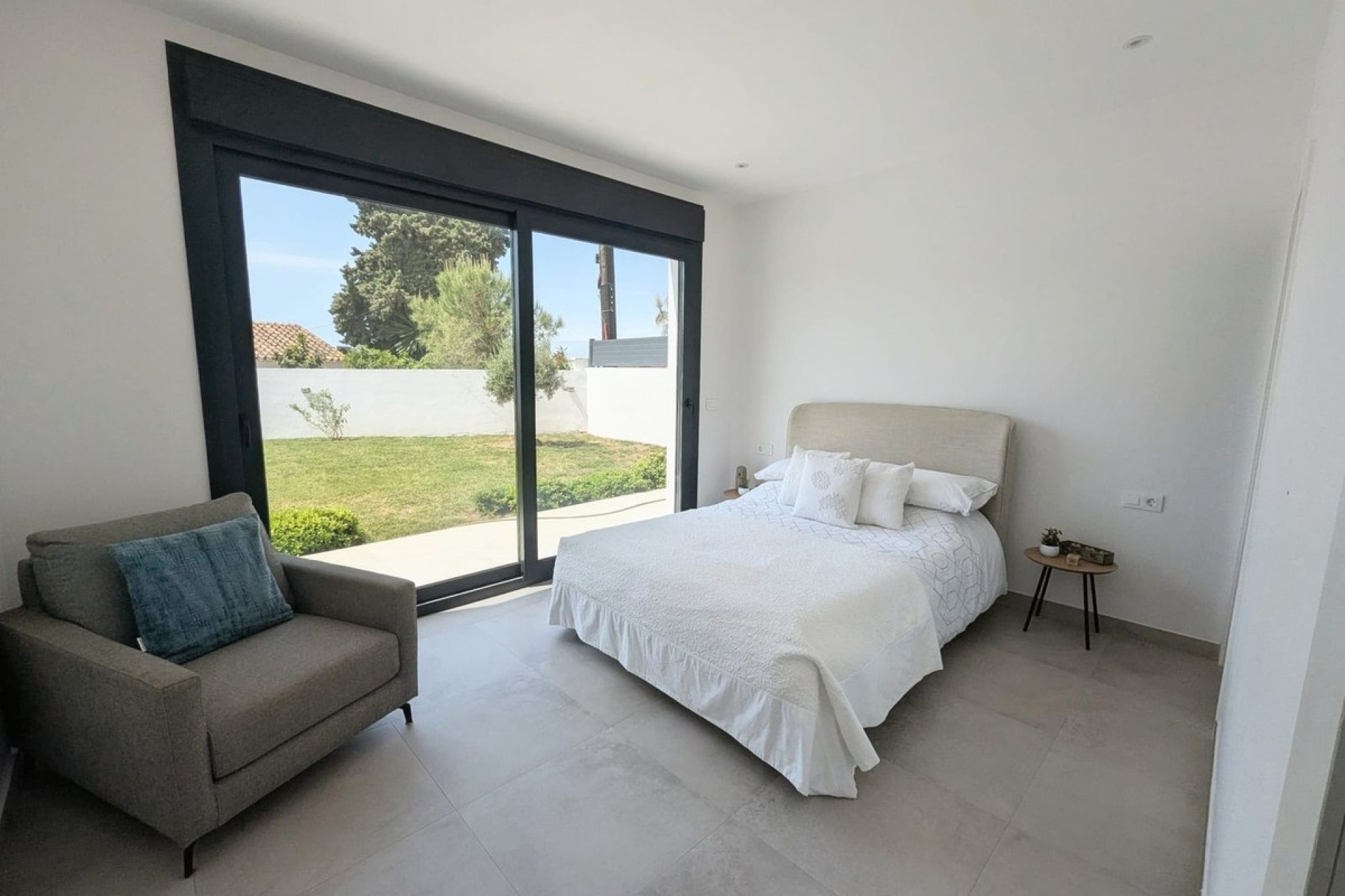 Wiederverkauf - Villa - Marbella - Cabopino